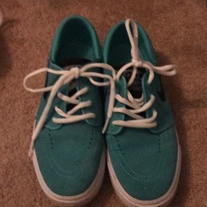 Nike SB Stefan Janoski skate shoes Sz 6Y